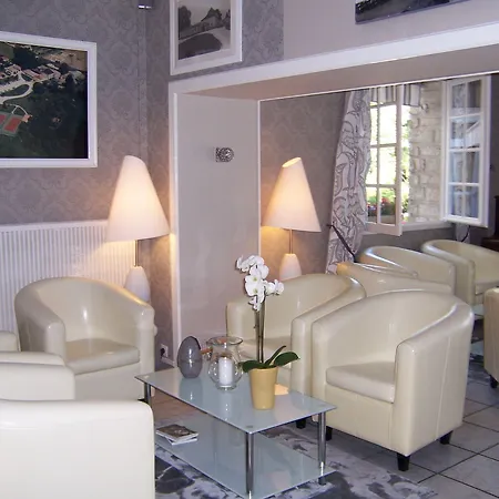 Hotel Domaine De 3*