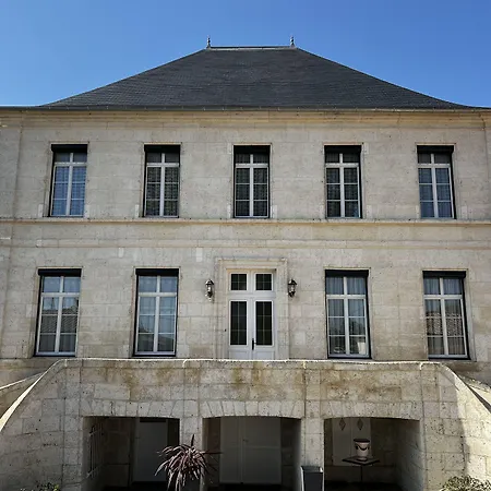 Domaine De 3* Roullet-Saint-Estèphe