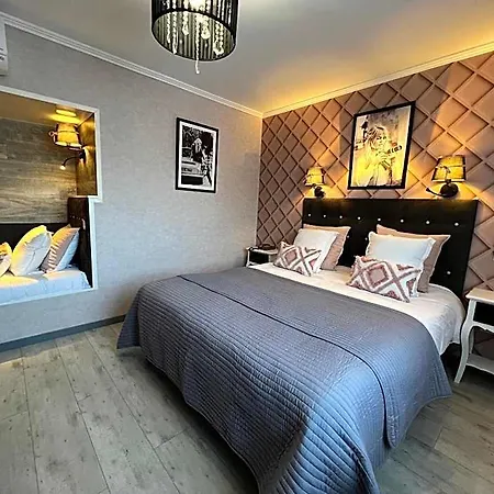 Domaine De Hotel 3*