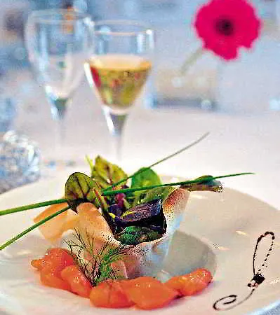 Domaine De 3*