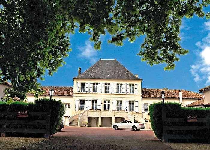Domaine De 3*