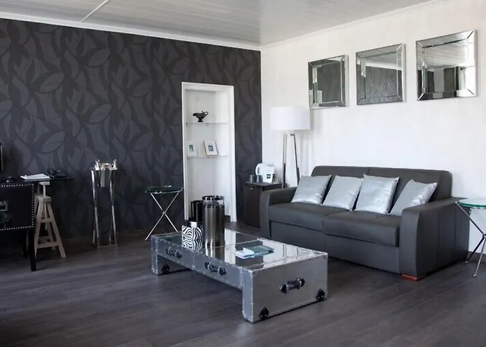 Domaine De Hotel Roullet